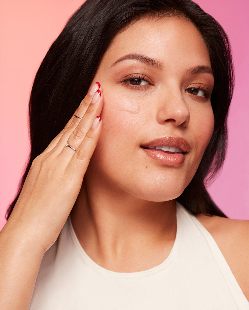 The Longwear Makeup Routine for Oily Skin That Actually Holds