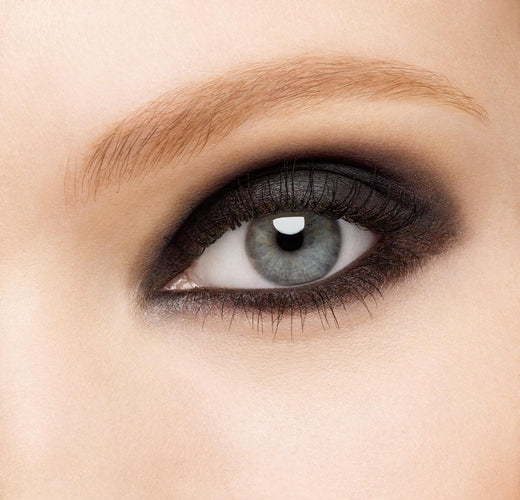 black smokey eye makeup