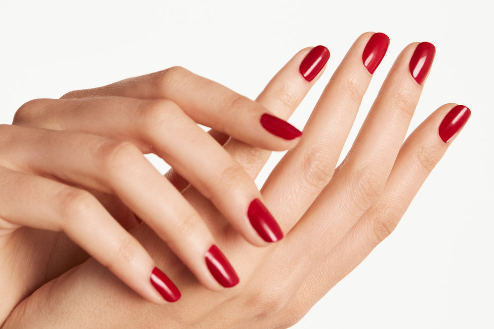 How to Get a Shiny, Glossy Manicure